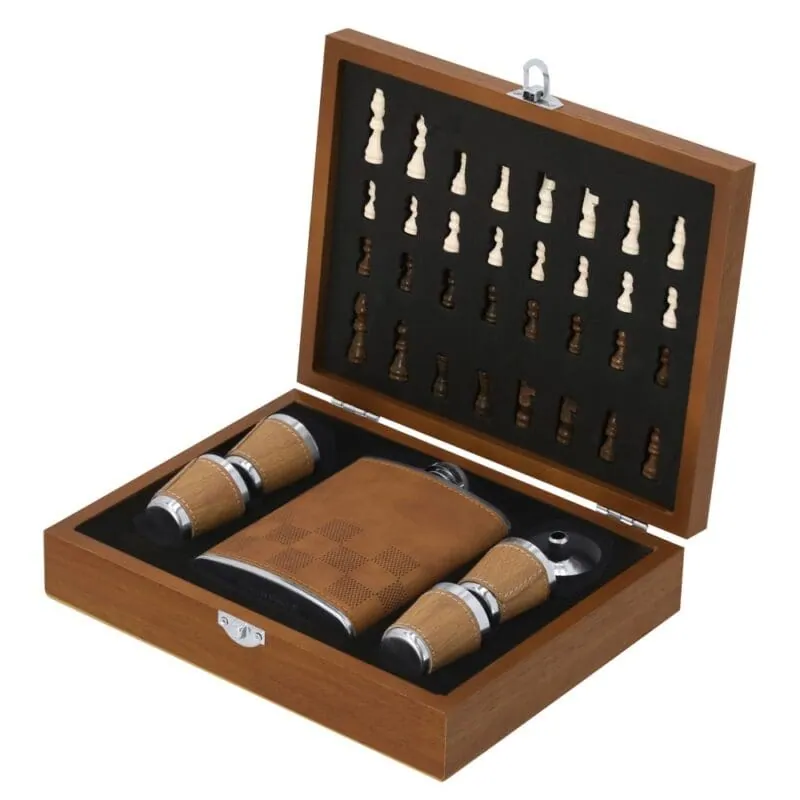 Gift set, hip flask 175 ml, cups 30 ml, chess VA373 – promotional product with your logo