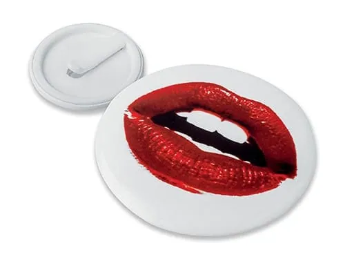 Magnet 4.4 cms round – promotional product with your logo